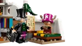 Dr. Hiriluk and Tony Tony Chopper minifigures.