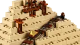 Close-up: Pyramid ramp and capstone.