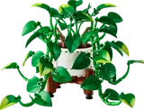 Assembled LEGO Pothos, front view.