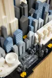 Mid-ground detail of Lego New York City The Big Apple 21066.