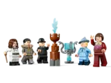 Minifigure lineup and Goblet.