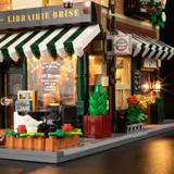 Lumibricks F9031 corner view, illuminated.