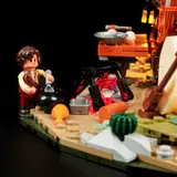 Lit campfire and minifigs.
