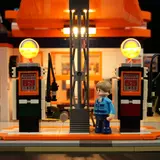 Illuminated fuel pumps