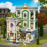 Clinic model in outdoor-like display.