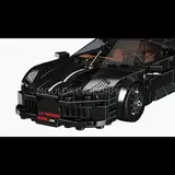 Front view detail of La Voiture Noire